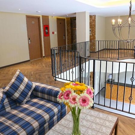 Bizu Royal Hotel Bandar Ho Chi Minh Luaran gambar