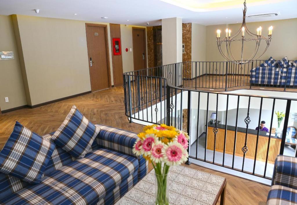 Bizu Royal Hotel Bandar Ho Chi Minh Luaran gambar
